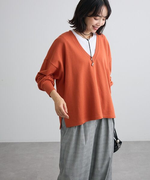 Green　Parks（グリーンパークス）の「深Vネック裏毛プルオーバー（Tシャツ/カットソー・レディース・オレンジ/アイボリー/ブラウン/杢グレー・FREE）」の16枚目の写真