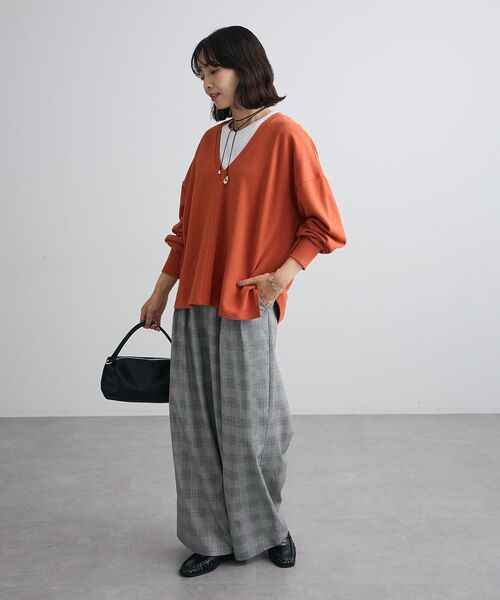Green　Parks（グリーンパークス）の「深Vネック裏毛プルオーバー（Tシャツ/カットソー・レディース・オレンジ/アイボリー/ブラウン/杢グレー・FREE）」の18枚目の写真