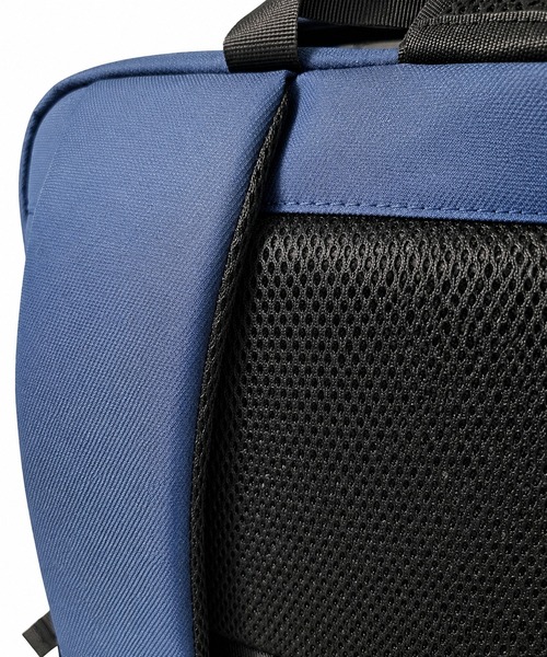 Travel Time(トラベルタイム)の「【TRAVEL TIME 】PC収納・USBポート付き・大容量 3WAYスクエアビジネスバッグ ビジネスリュック 通勤・出張 ユニセックス A4対応 キャリーオン対応(ビジネスバッグ・レディース・グレー/ネイビー・FREE)」の13枚目の写真