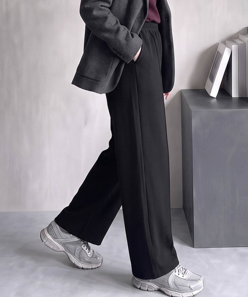 LOWO(ロワ)の「【M~Lサイズ展開】ウエストゴムカーブパンツ(その他パンツ・レディース・ブラック/グレー・M/L)」の12枚目の写真