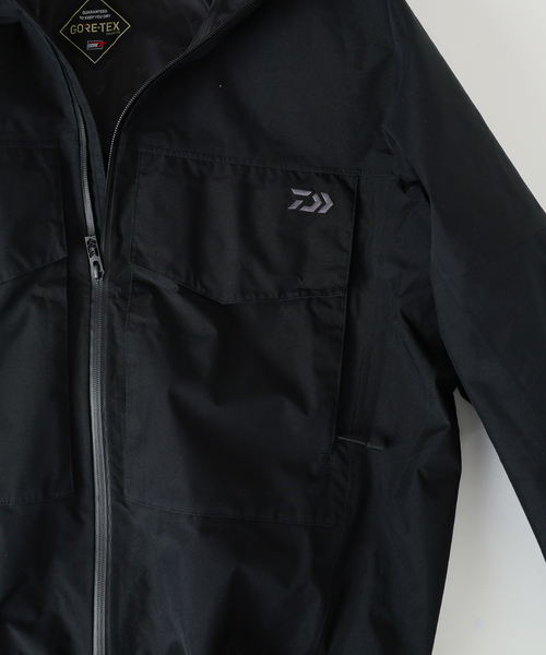 JOURNAL STANDARD relume(ジャーナルスタンダード レリューム)の「DAIWA / ダイワ 別注 GORE-TEX マウンテン フィッシングジャケット(ナイロンジャケット・メンズ・エメラルドブルー/ブラック/グレー・MEDIUM/LARGE)」の12枚目の写真