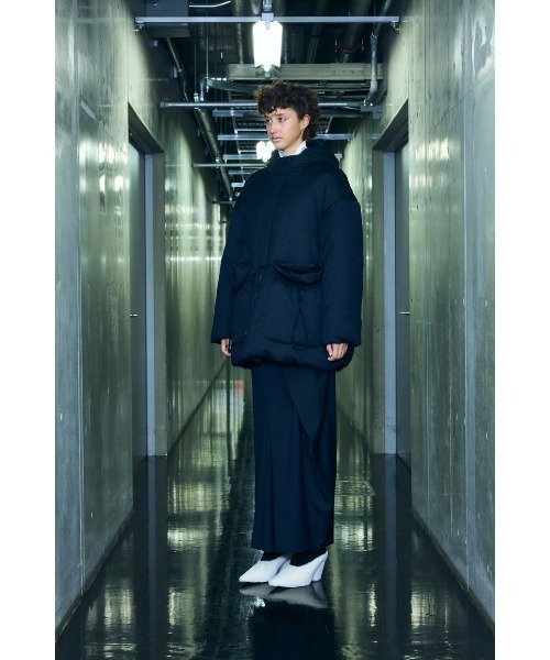 nagonstans(ナゴンスタンス)の「volume blouson(その他アウター・レディース・ダークネイビー/チャコールグレー・MEDIUM/SMALL)」の8枚目の写真