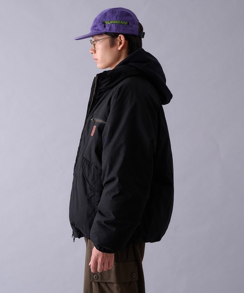 Perushu（ペルーシュ）の「ライトダック中綿ボリュームスタンドネックブルゾン（ブルゾン・メンズ・ベージュ/ブラック/ボルドー/カーキ・SMALL/LARGE/MEDIUM）」の7枚目の写真