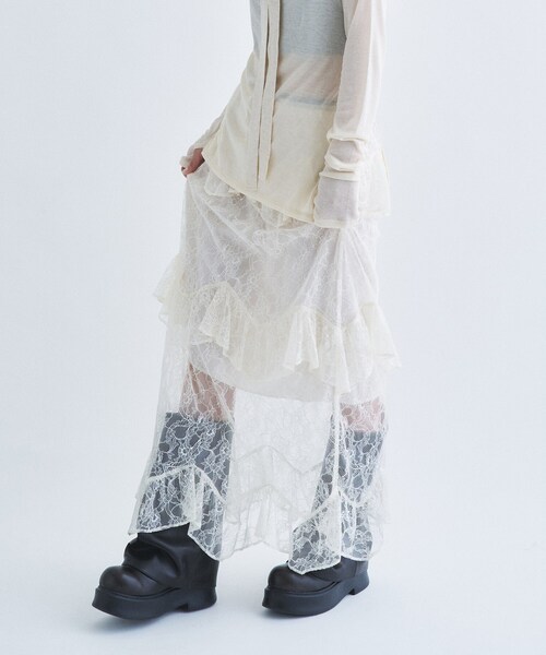 CODE A(コードエー)の「layered veil lace skirt(スカート・レディース・ブラック/オフホワイト・00)」の3枚目の写真