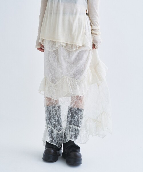 CODE A(コードエー)の「layered veil lace skirt(スカート・レディース・ブラック/オフホワイト・00)」の4枚目の写真