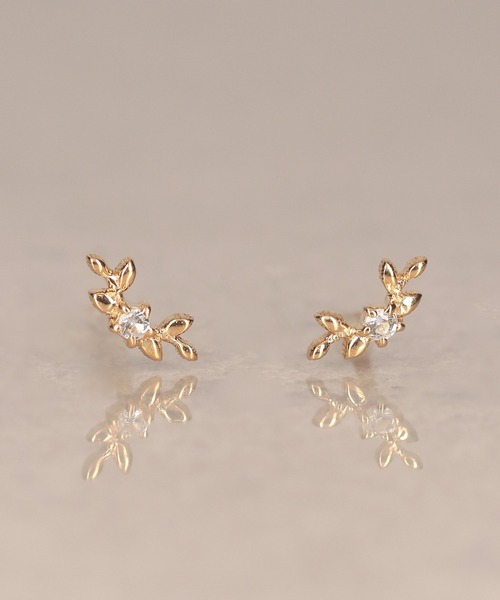 K18vermeil リーフカーブ ホワイトトパーズ ピアス（ピアス（両耳用