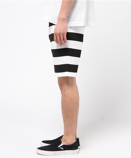 WEGO（ウィゴー）の「WEGO/総柄スウェットショーツ（その他パンツ・メンズ・その他1/その他2/その他3/トリコロール/ブラック系その他/その他4/その他7/その他6/その他9/その他5/その他8・MEDIUM/X-LARGE/LARGE）」の21枚目の写真