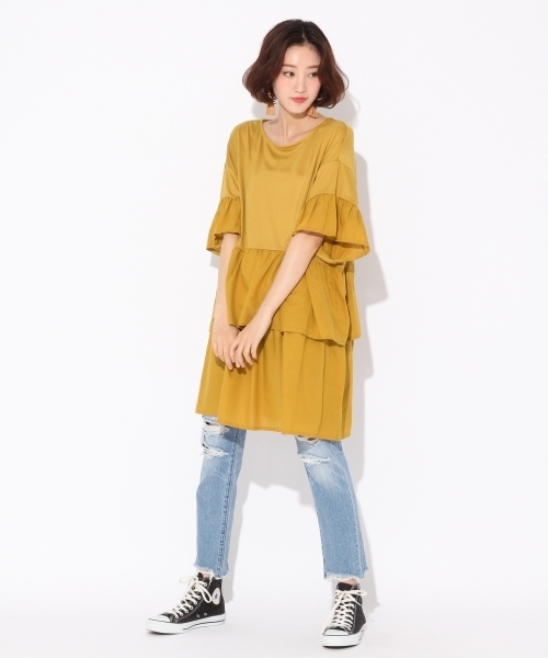 LOWRYS FARM(ローリーズファーム)の「フリルワンピース 760697 (ワンピース・レディース・アイボリー/ブラック/マスタード・LARGE/MEDIUM)」の4枚目の写真