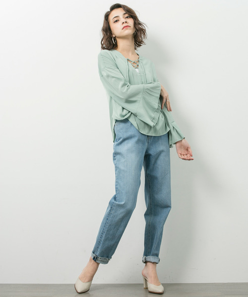 STUDIOUS（ステュディオス）の「ヴィンテージライクテーパードデニム（デニムパンツ・レディース・サックスブルー・1/0）」の15枚目の写真