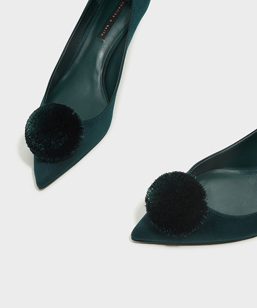 CHARLES & KEITH(チャールズ & キース)の「ポンポンカバードヒール / PUMP COVERED HEELS(パンプス・レディース・ブラック/パープル/グリーン・23cm/25.5cm/22.5cm/23.5cm/24.5cm/25cm)」の16枚目の写真