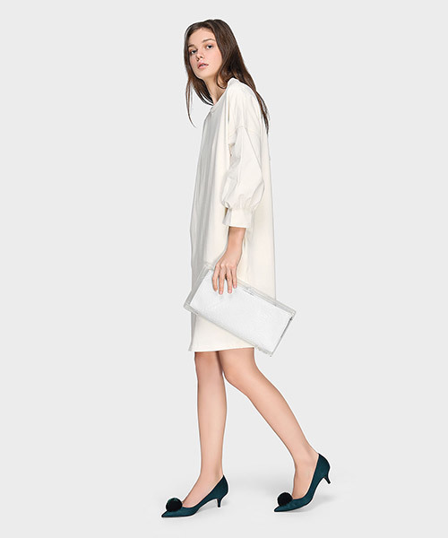 CHARLES & KEITH(チャールズ & キース)の「ポンポンカバードヒール / PUMP COVERED HEELS(パンプス・レディース・ブラック/パープル/グリーン・23cm/25.5cm/22.5cm/23.5cm/24.5cm/25cm)」の17枚目の写真