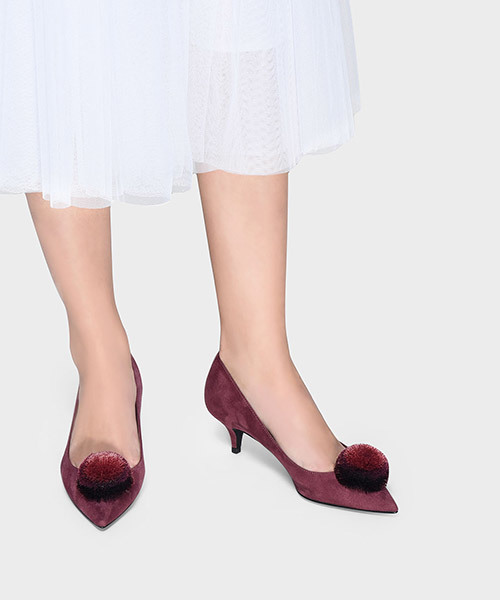 CHARLES & KEITH(チャールズ & キース)の「ポンポンカバードヒール / PUMP COVERED HEELS(パンプス・レディース・ブラック/パープル/グリーン・23cm/25.5cm/22.5cm/23.5cm/24.5cm/25cm)」の6枚目の写真