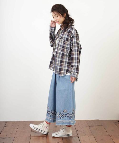 CUBE SUGAR（キューブシュガー）の「6.75オンスデニムイージーギャザーパンツ（その他パンツ・レディース・ネイビー/ブルー/ブルー系その他・M）」の15枚目の写真