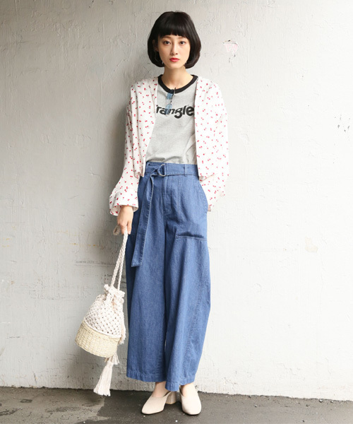 LOWRYS FARM（ローリーズファーム）の「Ｗｒａｎｇｌｅｒ／Ｔシャツ　784030（Tシャツ/カットソー・レディース・ブラック/レッド/オフホワイト・SMALL/MEDIUM）」の13枚目の写真