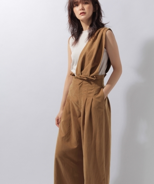 laboratory work（ラボラトリーワーク）の「ワンショルダーフレアパンツ（サロペット/オーバーオール・レディース・ブラック/ベージュ・MEDIUM）」の3枚目の写真