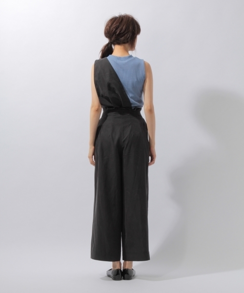 laboratory work（ラボラトリーワーク）の「ワンショルダーフレアパンツ（サロペット/オーバーオール・レディース・ブラック/ベージュ・MEDIUM）」の9枚目の写真