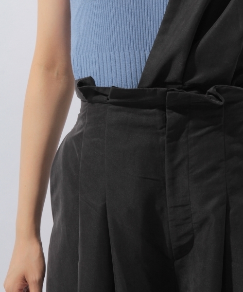 laboratory work（ラボラトリーワーク）の「ワンショルダーフレアパンツ（サロペット/オーバーオール・レディース・ブラック/ベージュ・MEDIUM）」の12枚目の写真