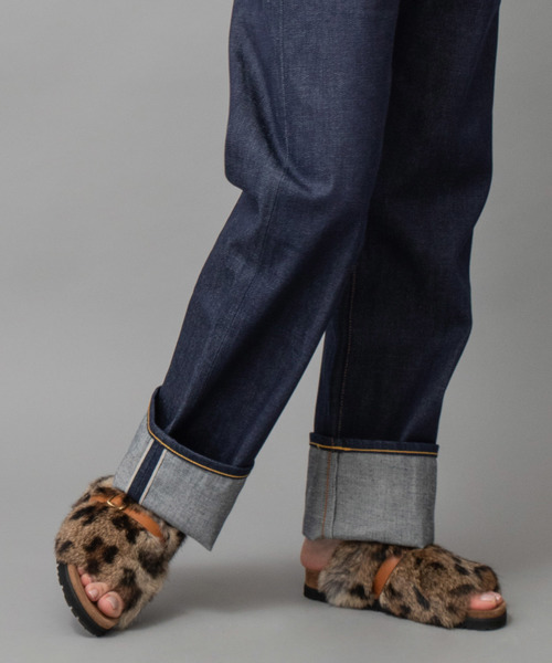 Munich（ミューニック）の「セルビッチデニムストレートパンツ（デニムパンツ・レディース・インディゴブルー・S/M/XS/XXS）」の17枚目の写真