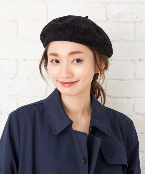 florist(フローリスト)の「コーデュロイベレー(ハンチング/ベレー帽・レディース・ブラック/ホワイト/ライトグレー/ベージュ・FREE)」の2枚目の写真