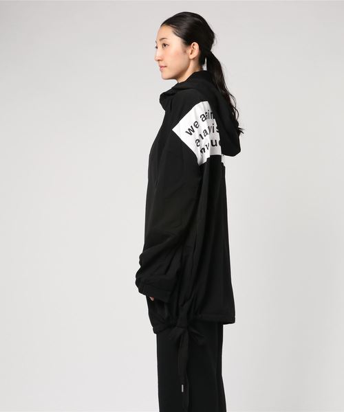 rovtski（ロフトスキー）の「rovtski【ビッグシルエット】ハードナイロンインレイプロテクションジャケット/HARD NYLON INLAY PROTECTION JACKET（その他アウター・レディース・ブラック系その他/ブラック系その他2・FREE）」の3枚目の写真