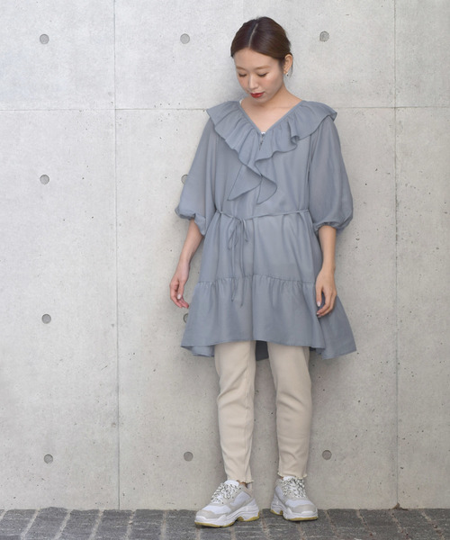 w closet（ダブルクローゼット）の「Aラインフリルミニワンピース（ワンピース・レディース・オフホワイト/サックスブルー/ライム・FREE）」の6枚目の写真