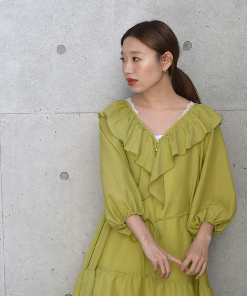 w closet（ダブルクローゼット）の「Aラインフリルミニワンピース（ワンピース・レディース・オフホワイト/サックスブルー/ライム・FREE）」の17枚目の写真