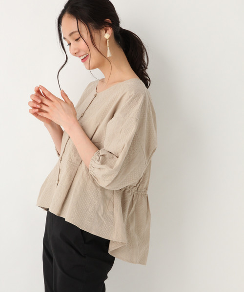 GLOBAL WORK(グローバルワーク)の「2WAYレースブラウス/833200(シャツ/ブラウス・レディース・オレンジ/ホワイト/ブラック/ベージュ・MEDIUM/LARGE)」の3枚目の写真