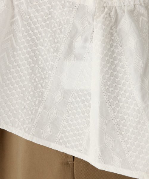 GLOBAL WORK(グローバルワーク)の「2WAYレースブラウス/833200(シャツ/ブラウス・レディース・オレンジ/ホワイト/ブラック/ベージュ・MEDIUM/LARGE)」の17枚目の写真