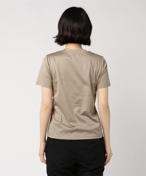 Banner Barrett（バナーバレット）の「VネックTシャツ（Tシャツ/カットソー・レディース・ホワイト/モカ/ベージュ/ネイビー・38）」の6枚目の写真