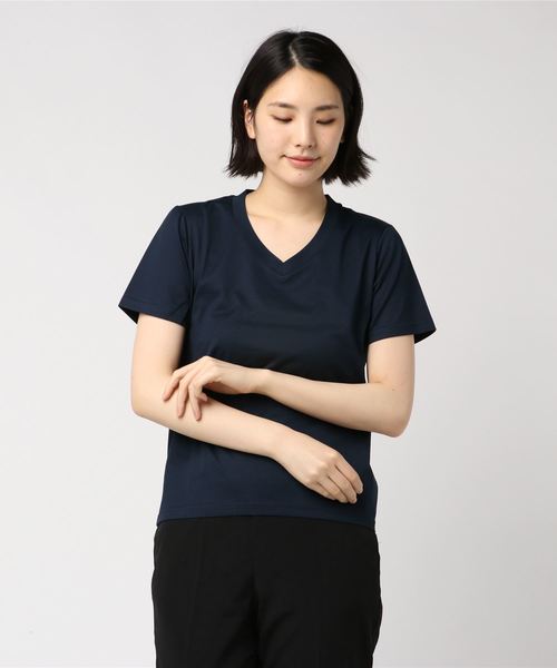 Banner Barrett（バナーバレット）の「VネックTシャツ（Tシャツ/カットソー・レディース・ホワイト/モカ/ベージュ/ネイビー・38）」の10枚目の写真