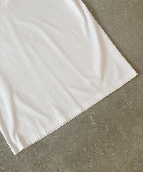 Banner Barrett（バナーバレット）の「VネックTシャツ（Tシャツ/カットソー・レディース・ホワイト/モカ/ベージュ/ネイビー・38）」の14枚目の写真