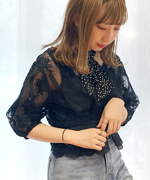 apres jour(アプレジュール)の「スカーフ付きオーガンジーレースブラウス【ZOZOTOWN限定アイテム】(シャツ/ブラウス・レディース・ブラック/チャコールグレー/その他/アイボリー・フリー)」の3枚目の写真