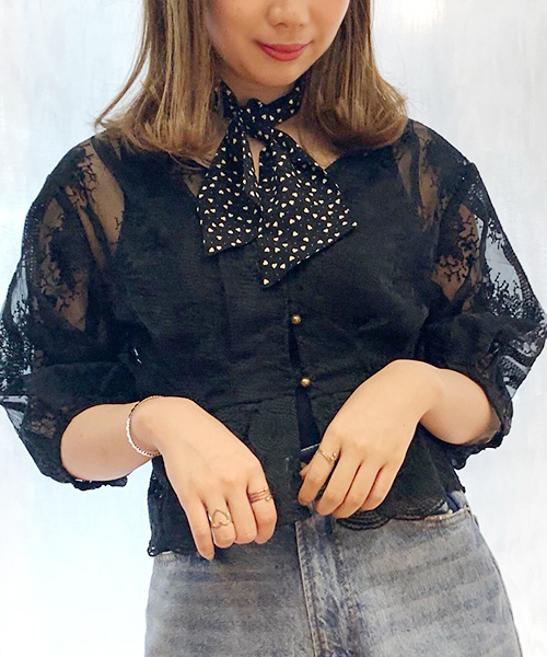 apres jour(アプレジュール)の「スカーフ付きオーガンジーレースブラウス【ZOZOTOWN限定アイテム】(シャツ/ブラウス・レディース・ブラック/チャコールグレー/その他/アイボリー・フリー)」の10枚目の写真