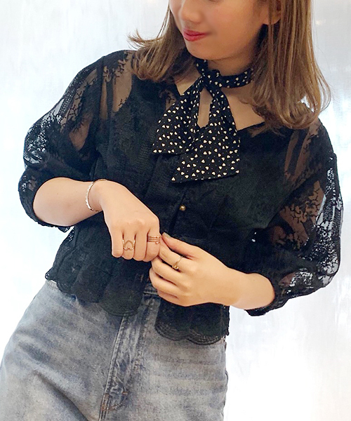 apres jour(アプレジュール)の「スカーフ付きオーガンジーレースブラウス【ZOZOTOWN限定アイテム】(シャツ/ブラウス・レディース・ブラック/チャコールグレー/その他/アイボリー・フリー)」の11枚目の写真