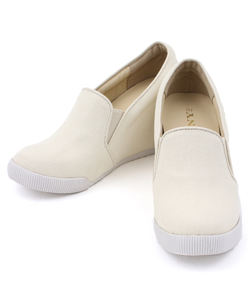 WEGO（ウィゴー）の「WEGO/インヒールスリッポンスニーカー（スニーカー・レディース・その他1/ホワイト/ブラック/レッド・23.5/24.5）」の15枚目の写真