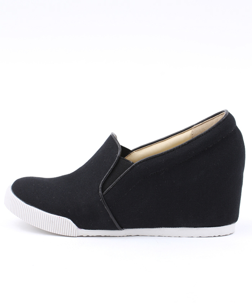 WEGO（ウィゴー）の「WEGO/インヒールスリッポンスニーカー（スニーカー・レディース・その他1/ホワイト/ブラック/レッド・23.5/24.5）」の10枚目の写真