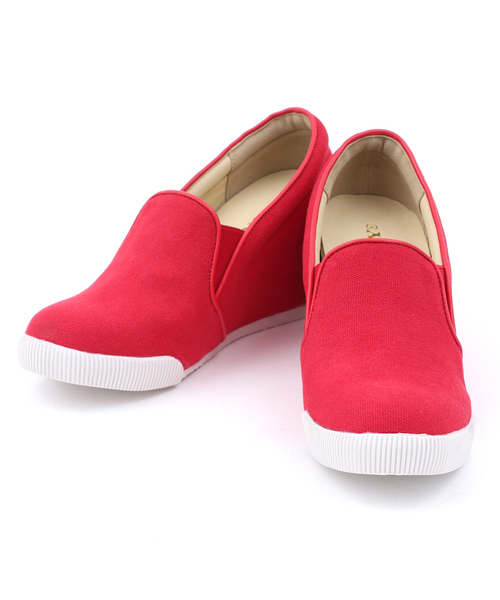 WEGO（ウィゴー）の「WEGO/インヒールスリッポンスニーカー（スニーカー・レディース・その他1/ホワイト/ブラック/レッド・23.5/24.5）」の8枚目の写真