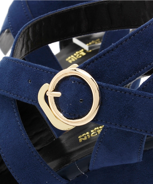 one after another NICE CLAUP(ワンアフターアナザーナイスクラップ)の「【ナイスクラップ】厚底クロスサンダル(サンダル・レディース・レッド/ベージュ/ネイビー・MEDIUM/SMALL/LARGE)」の9枚目の写真