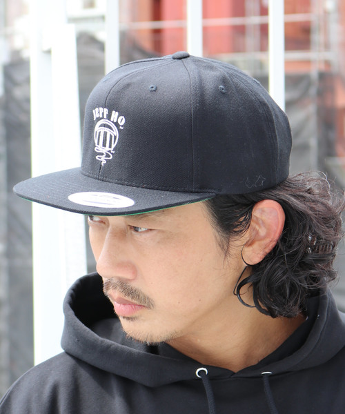 ROOPTOKYO（ループトウキョウ）の「Jeff Ho/ジェフ・ホー Iconic Logo Wool Mix Baseball Cap（キャップ・メンズ・ブラック/ネイビー・FREE）」の10枚目の写真
