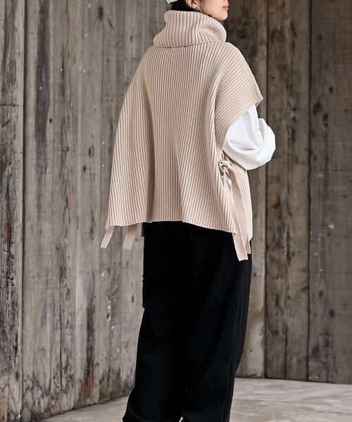 rps（アールピーエス）の「サイドリボンタートルリブニットベスト（ベスト・レディース・ブラック/モカ/ベージュ系その他/キャメル/グリーン/アイボリー/ピンクベージュ・M/フリー）」の12枚目の写真