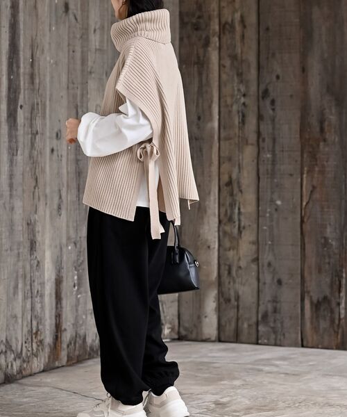 rps（アールピーエス）の「サイドリボンタートルリブニットベスト（ベスト・レディース・ブラック/モカ/ベージュ系その他/キャメル/グリーン/アイボリー/ピンクベージュ・M/フリー）」の13枚目の写真