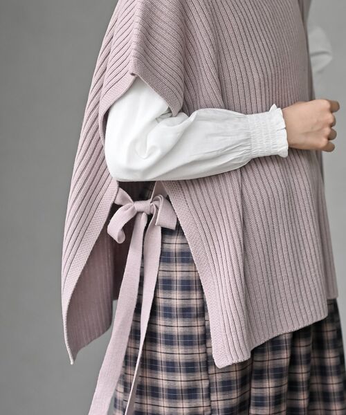 rps（アールピーエス）の「サイドリボンタートルリブニットベスト（ベスト・レディース・ブラック/モカ/ベージュ系その他/キャメル/グリーン/アイボリー/ピンクベージュ・M/フリー）」の21枚目の写真