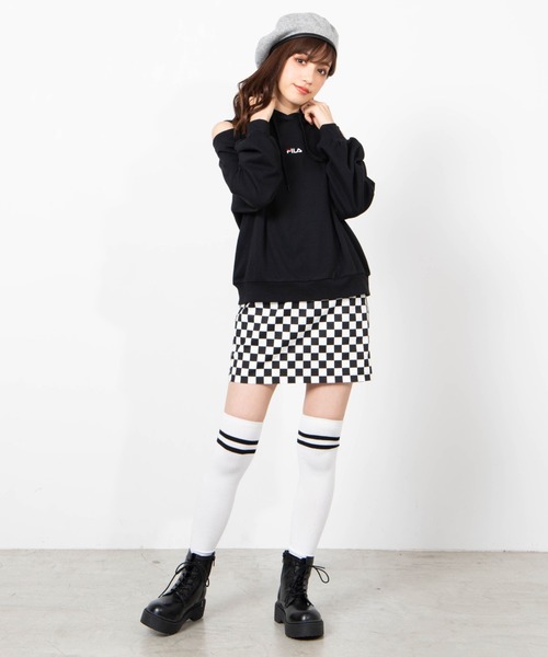 FILA（フィラ）の「∴WEGO/FILA別注オープンショルダープルパーカー（パーカー・レディース・ホワイト/ブラック/パープル/グリーン・FREE）」の9枚目の写真