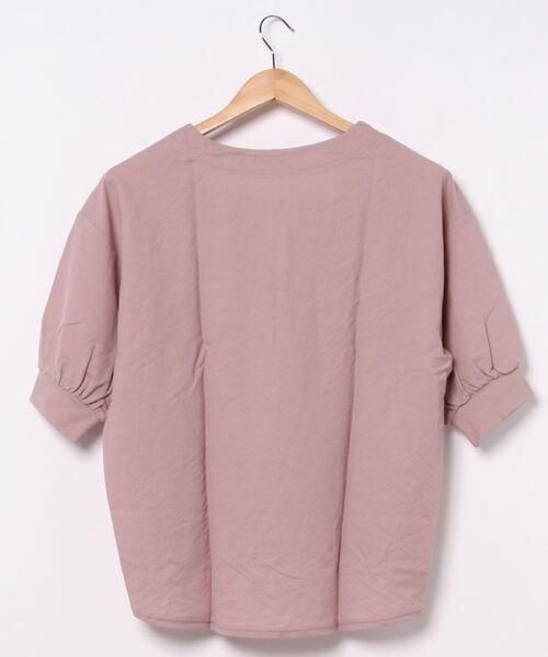 BELLUNA PLUS(ベルーナ)の「袖ギャザーデザインプルオーバー(Tシャツ/カットソー・レディース・コーラル/セージグリーン/ピンク/ネイビー・XX-LARGE/XXX-LARGE/XXXX-LARGE/MEDIUM/LARGE/X-LARGE)」の5枚目の写真