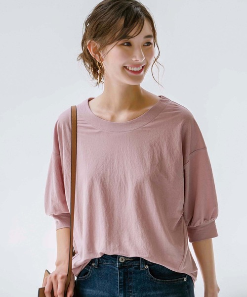 BELLUNA PLUS(ベルーナ)の「袖ギャザーデザインプルオーバー(Tシャツ/カットソー・レディース・コーラル/セージグリーン/ピンク/ネイビー・XX-LARGE/XXX-LARGE/XXXX-LARGE/MEDIUM/LARGE/X-LARGE)」の12枚目の写真