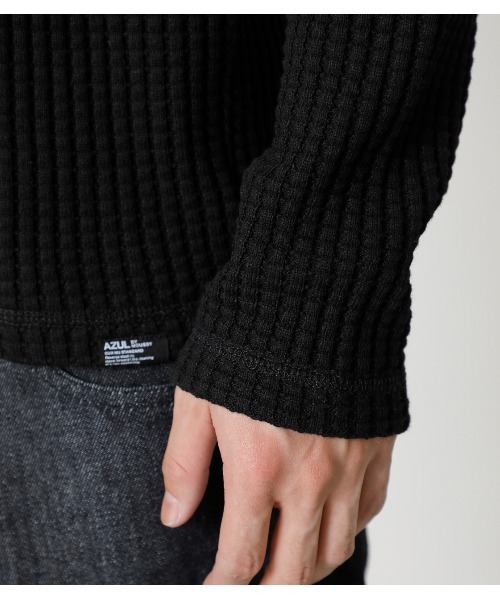 AZUL by moussy(アズールバイマウジー)の「HEAVY WAFFLE TURTLENECK TOPS/ヘビーワッフルタートルネックトップス(Tシャツ/カットソー・メンズ・ホワイト/ブラック/杢グレー・SMALL/MEDIUM/LARGE/X-LARGE)」の11枚目の写真