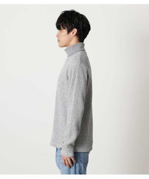 AZUL by moussy(アズールバイマウジー)の「HEAVY WAFFLE TURTLENECK TOPS/ヘビーワッフルタートルネックトップス(Tシャツ/カットソー・メンズ・ホワイト/ブラック/杢グレー・SMALL/MEDIUM/LARGE/X-LARGE)」の17枚目の写真