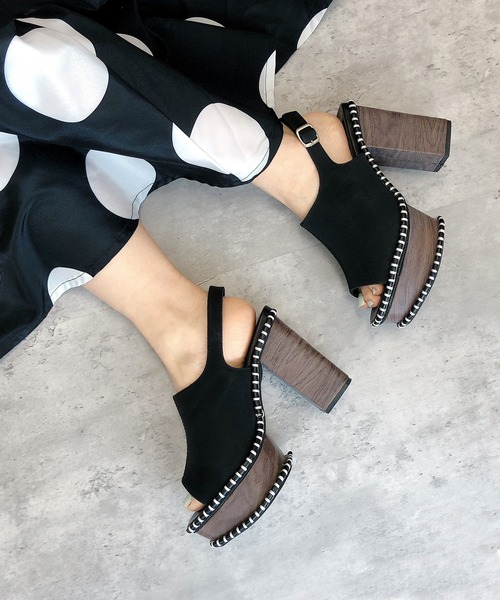 Noubel Voug Relax（ヌーベルヴォーグリラックス）の「ステッチデザイン太ヒール厚底バックストラップサンダル（サンダル・レディース・ホワイト/キャメル/ブラック・M/LL/S/L）」の22枚目の写真