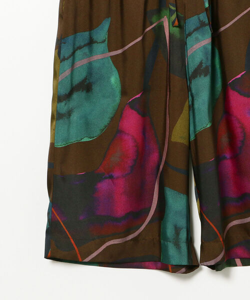 TACASI（タキャシ）の「TA CA Si / REAF イージーショーツ（その他パンツ・メンズ・カーキ・ONE SIZE）」の4枚目の写真