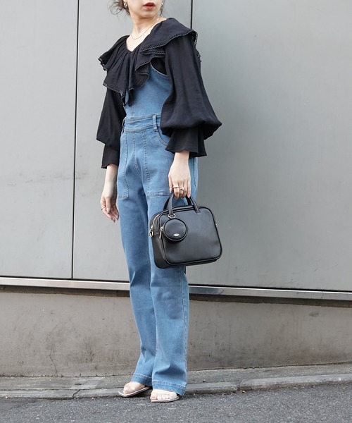 Chico（チコ）の「【新色追加】ポーチ付きレザースクエアバック（ショルダーバッグ・レディース・ブラック/アイボリー/シルバー/ピンク/ブラウン・FREE）」の9枚目の写真